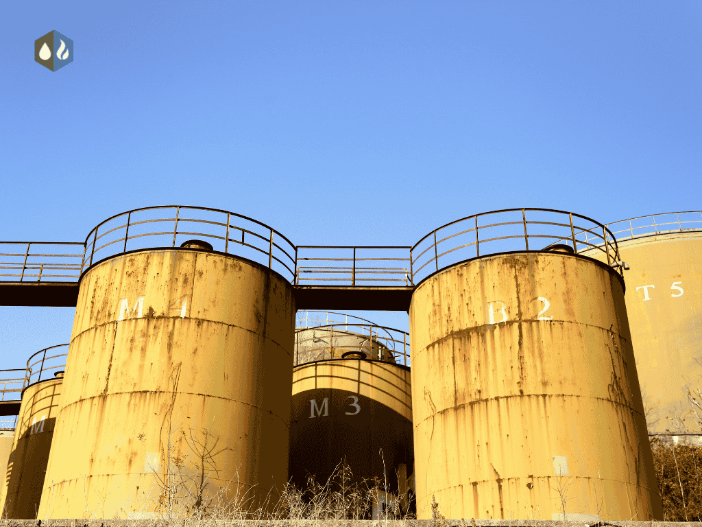 Petrochemical Trading in Dubai and UAE with Samudra Petrochem managing chemicals safely